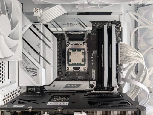 Gaming PC Mainboard und CPU